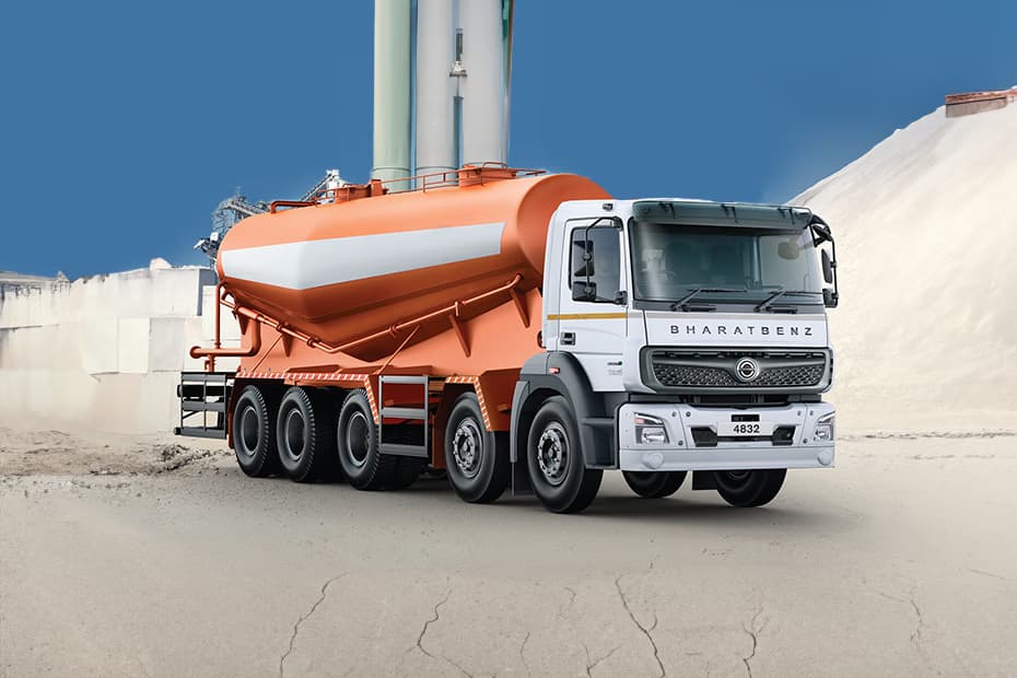 BharatBenz BharatBenz 4832R