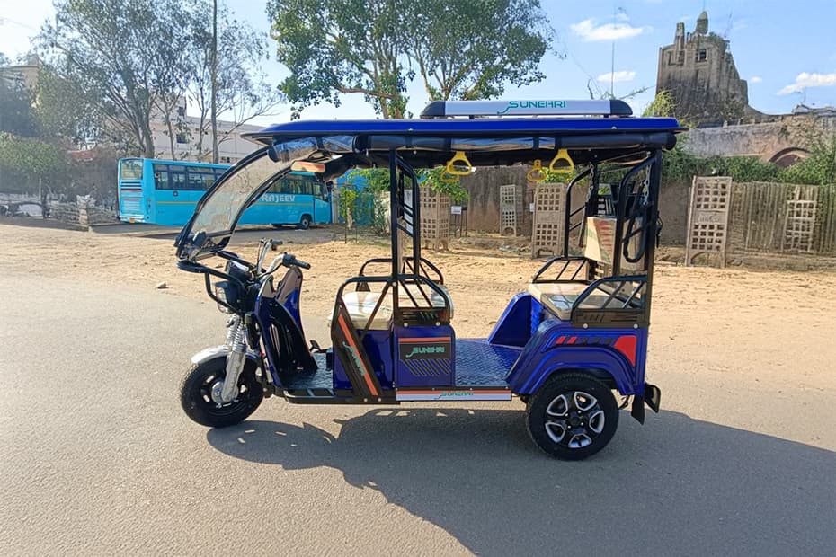 Sunehri Sunehri Dlx Ss