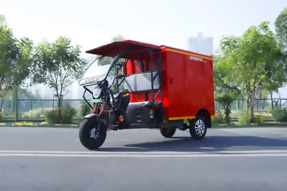 Gayatri Electric Gayatri Electric Dabang E Loader Box